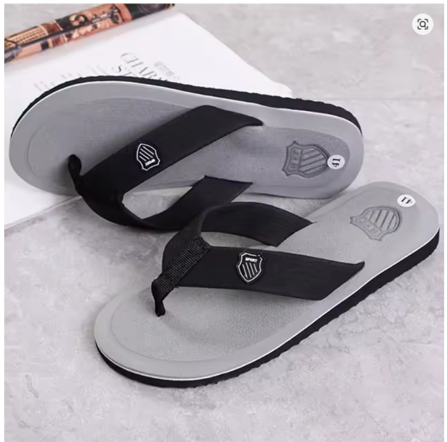 Men's Casual Flip Flops Fashion Beach Shoes Men Summer Non-Slip Flat Slides Mens Slippers Indoor House Shoes Man Male Slipper