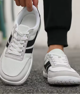 New Wide Toe Men Shoes Casual Versatile Soft Sole Wide Last Shoes Walking Sneakers Breathable Mesh Comfortable Barefoot Shoes