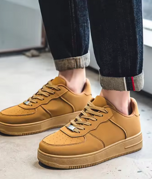 Low-Top Fashionable White Sneakers Pure Color Laced Board Shoes Four Seasons Leather Surface Sports Casual Men's Shoes