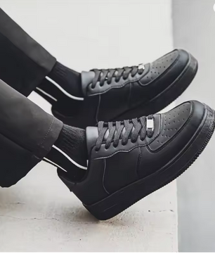 Low-Top Fashionable White Sneakers Pure Color Laced Board Shoes Four Seasons Leather Surface Sports Casual Men's Shoes